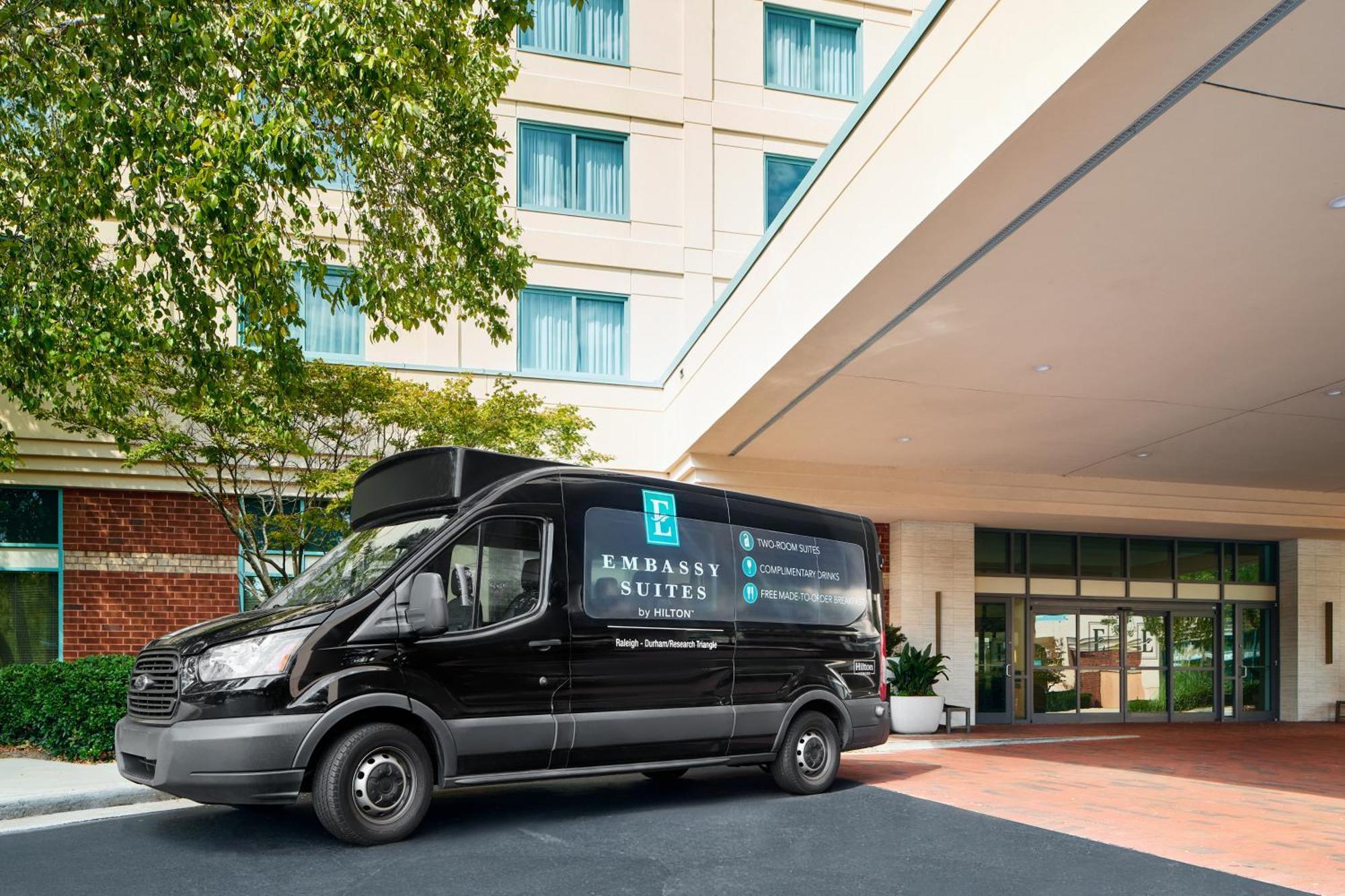 Embassy Suites By Hilton Raleigh Durham Research Triangle Cary Dış mekan fotoğraf